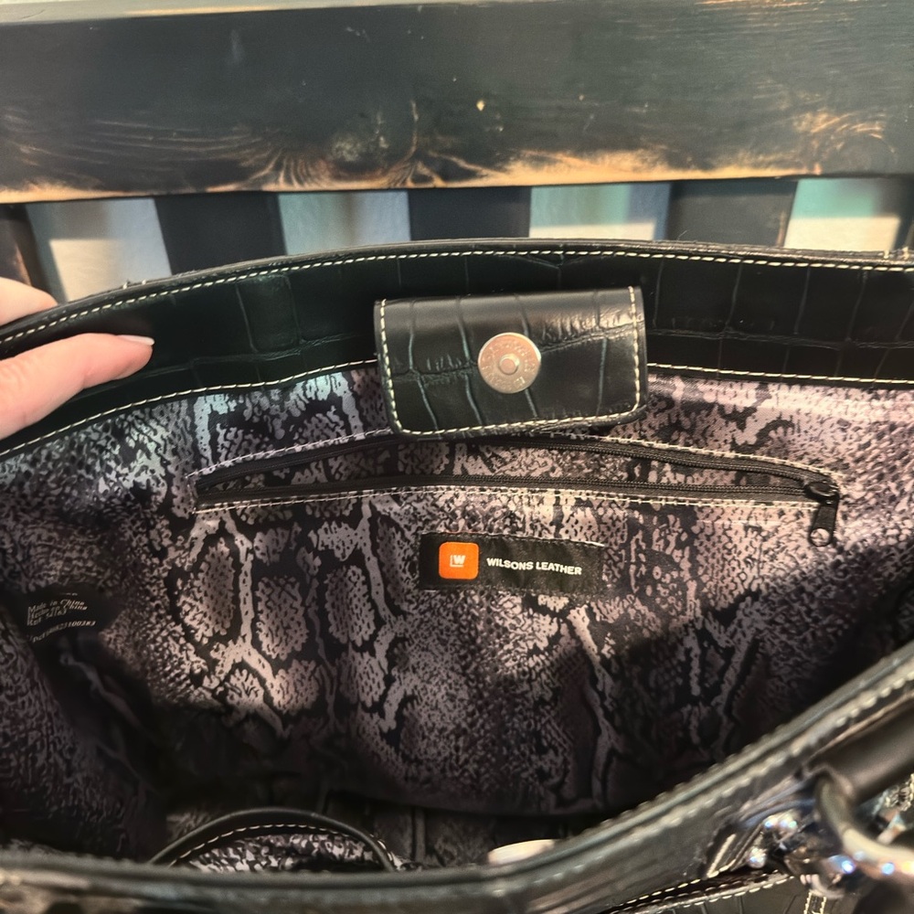 Wilsons Leather Black Shoulder Bag with Structured Design